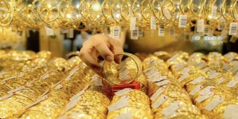 Ngủ mơ thấy vòng bằng vàng